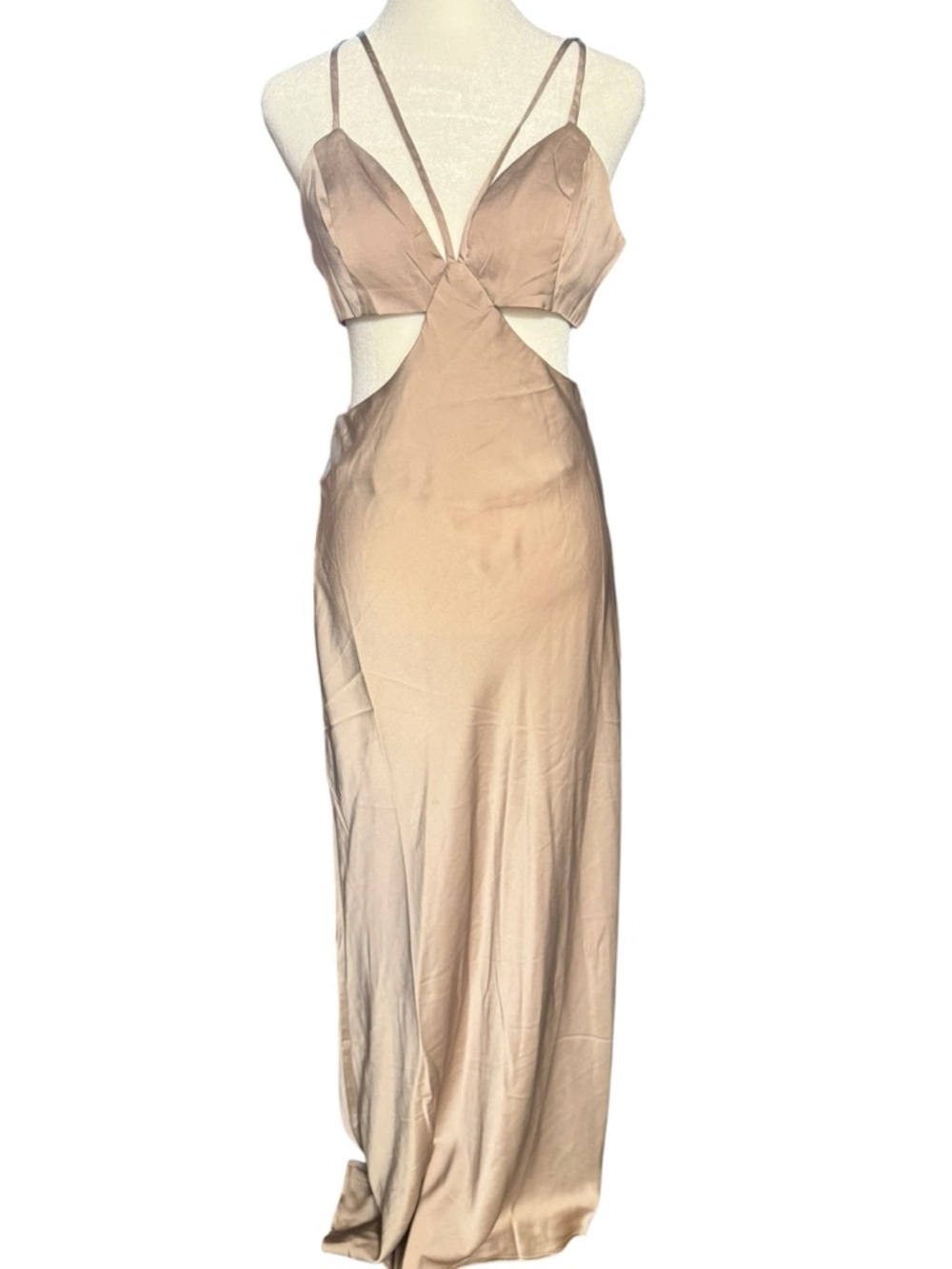 Fiesta Star Satin Maxi Dress - Picture 2 of 10